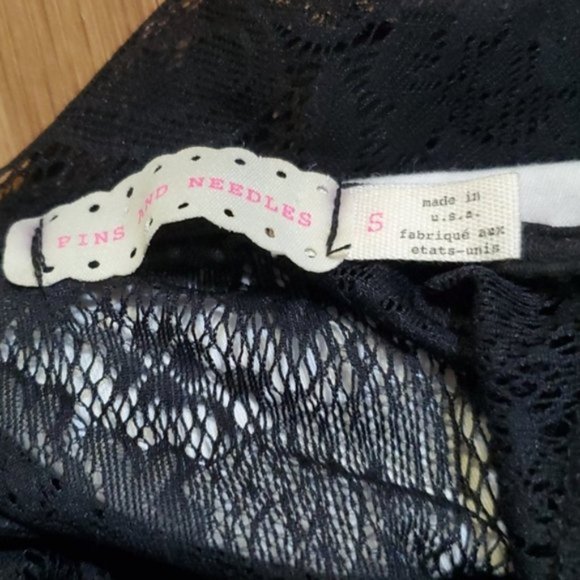 Urban Outfitters Pins and Needles Contrast Collar Lace Tee (size S) - Picture 7 of 10